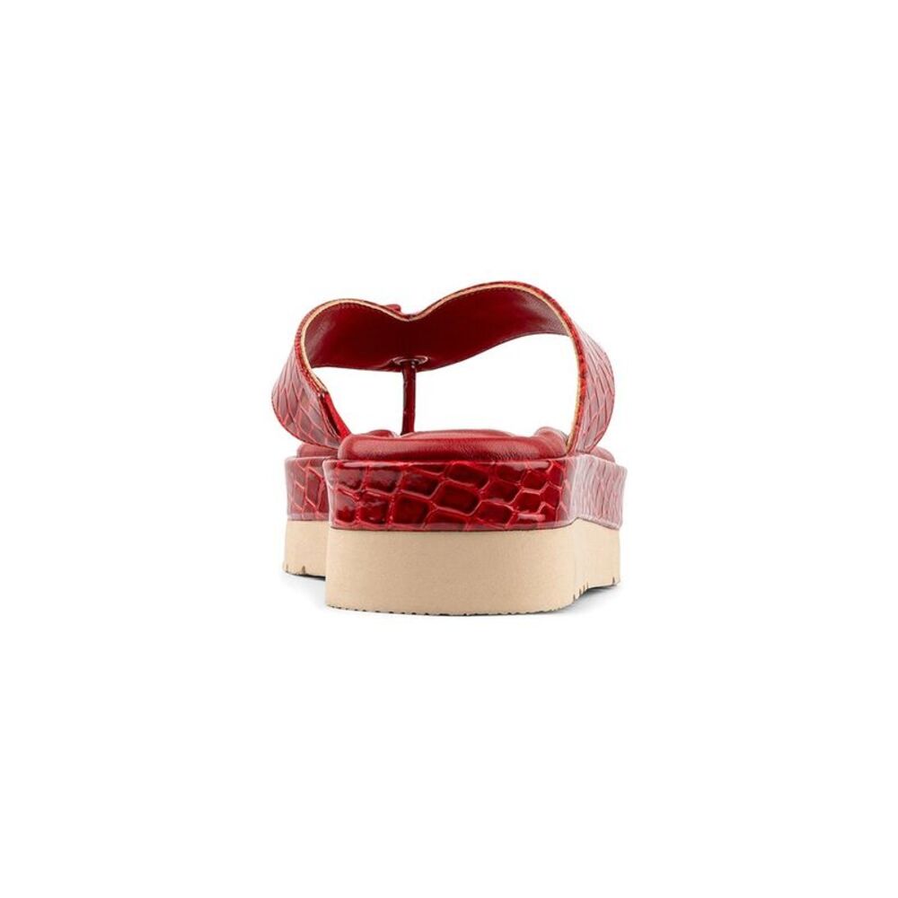 Donald Pliner Lorra Sandal, Red - Picture 3 of 5
